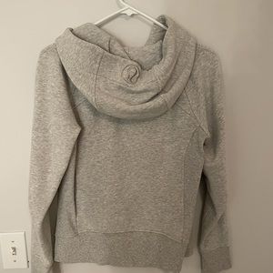 Lululemon Scubba Hoodie Size 6